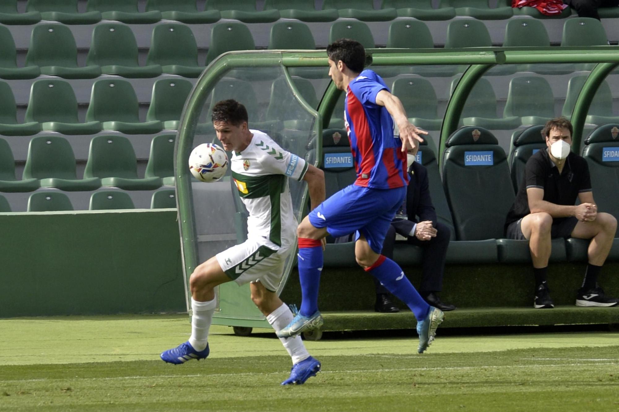 El Elche vence al Eibar 1-0 y se reencuentra con la victoria después de 17 partidos