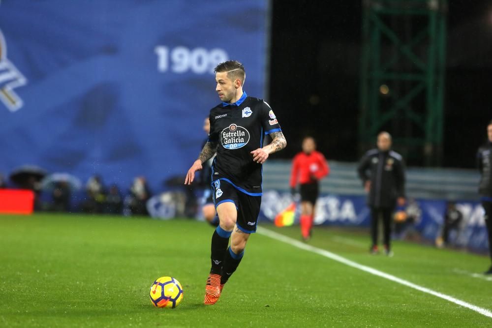 El Dépor sale goleado de Anoeta