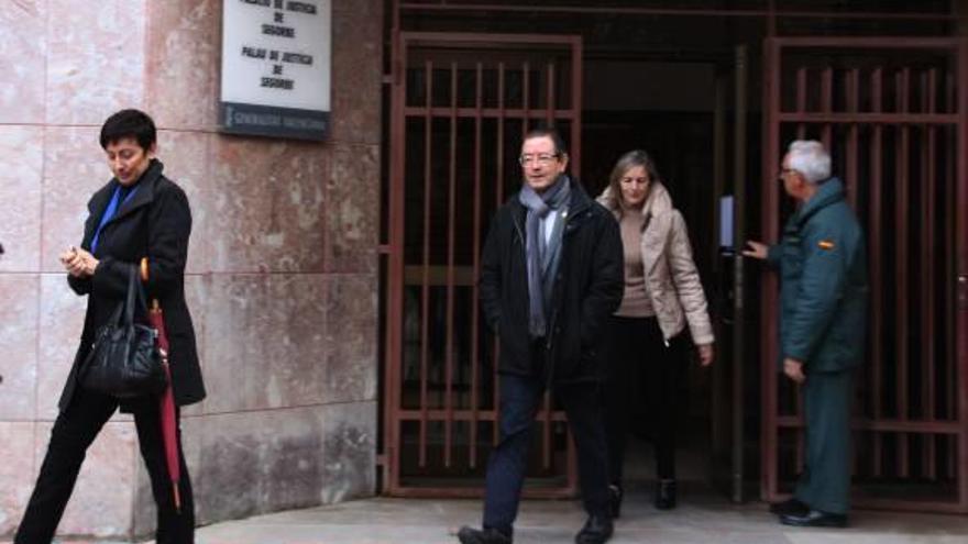 El juez archiva la denuncia contra el anterior gobierno del PP de Segorbe por los entablados