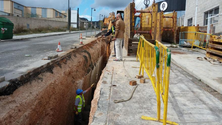 El Ayuntamiento invierte 260.000 euros en renovar el alcantarillado de Cotes Baixes