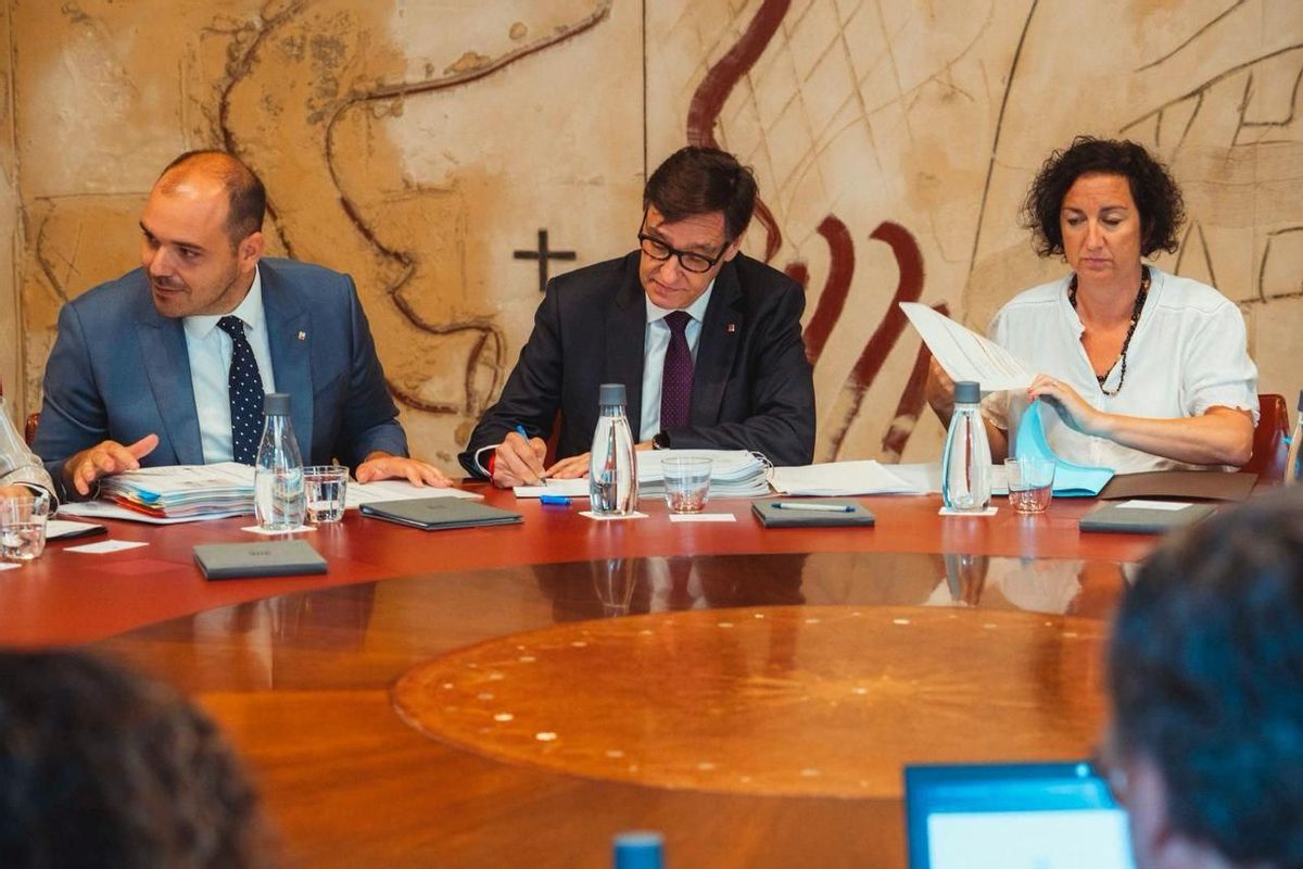 El president de la Generalitat, Salvador Illa, presidiendo la reunión del Executiu de este martes El president de la Generalitat, Salvador Illa, presidiendo la reunión del Executiu de este martes