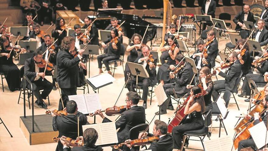 La Orquestra Simfònica de Castelló regresa dirigida por Henrie Adams