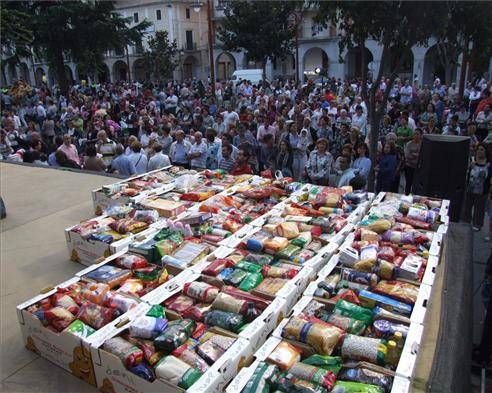 Ofrenda a la Virgen de las Cruces de Don Benito