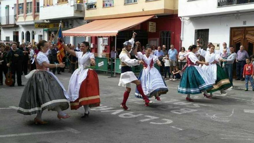 El Festival Folklòric de Canet obri el programa cultural d’estiu