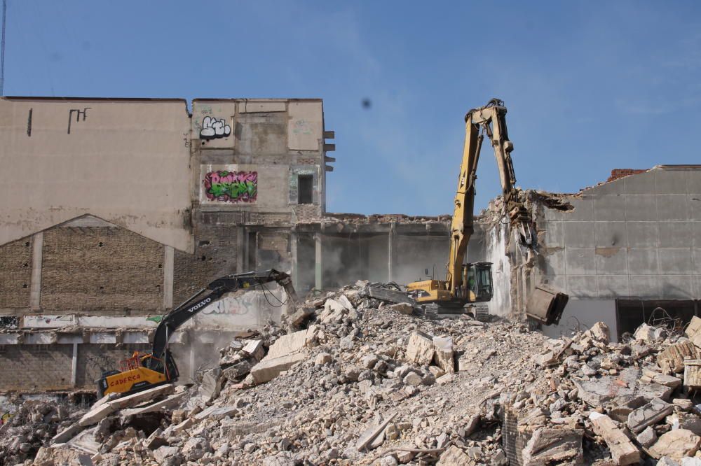 Historia y derribo de la fábrica Turia de la calle San Vicente