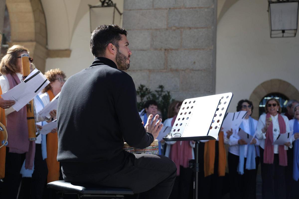 Galería | Así ha sido el acto del Ayuntamiento de Cáceres por el Día de las Altas Capacidades