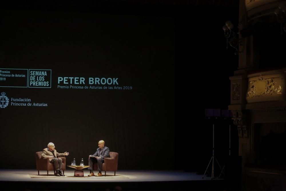 Encuentro con el público de Peter Brook en el teat