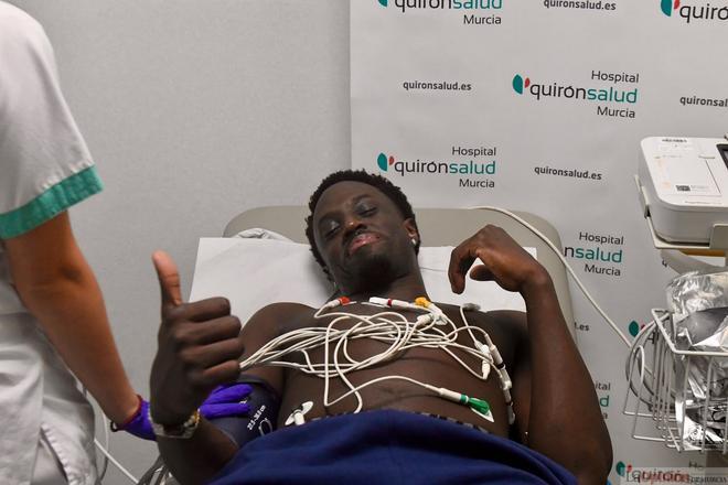 El UCAM Murcia pasa los reconocimientos médicos en QuirónSalud