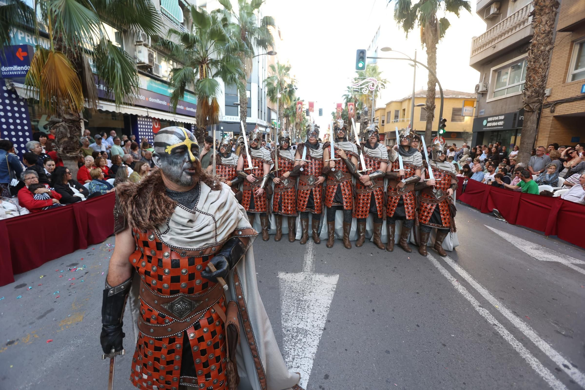 La entrada cristiana en los Moros y Cristianos de San Vicente, en imágenes