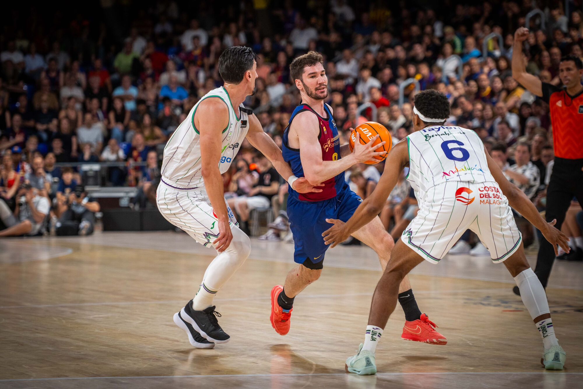 2º partido de los cuartos de final ACB | Barça - Unicaja