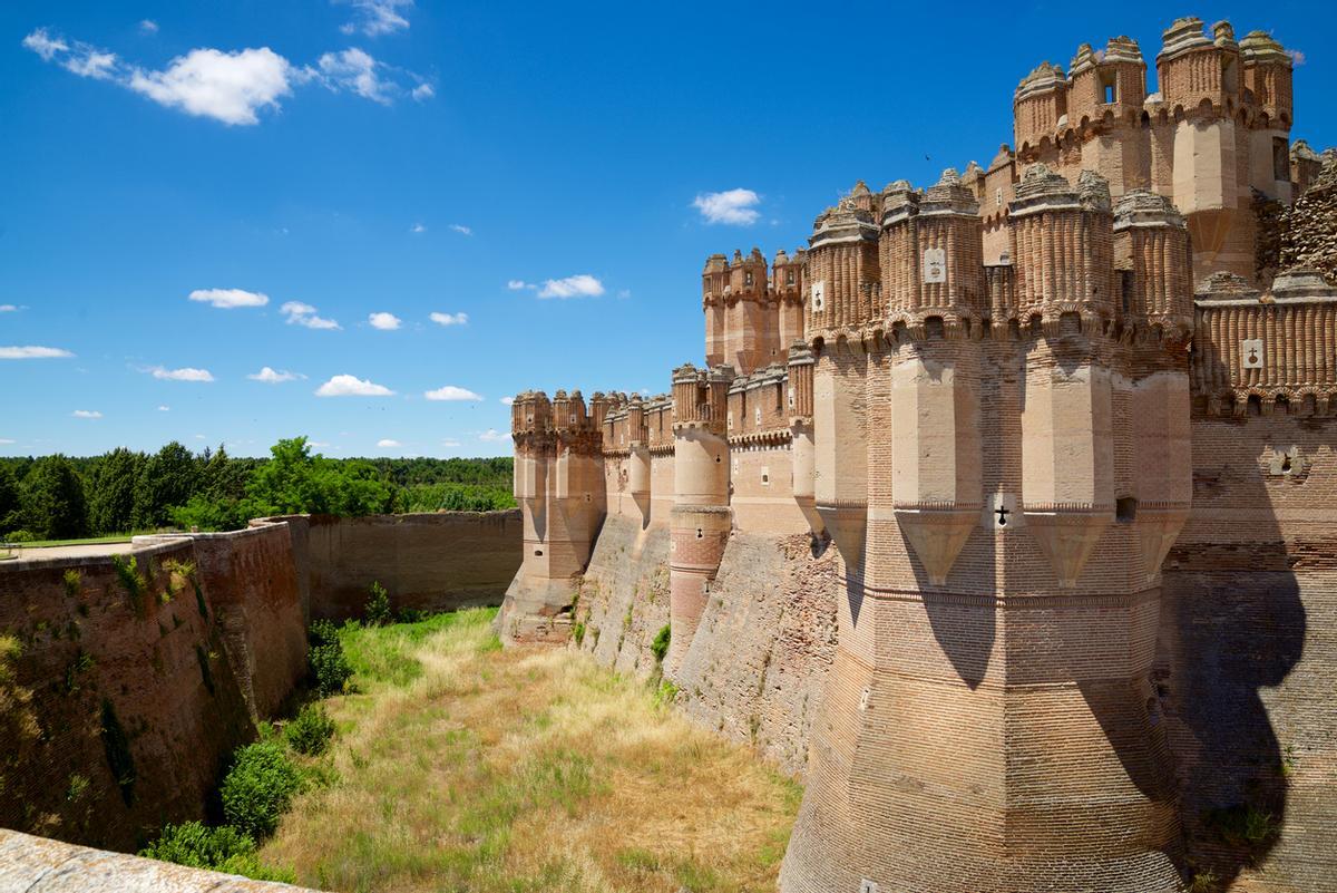 Exterior del castillo de Coca.