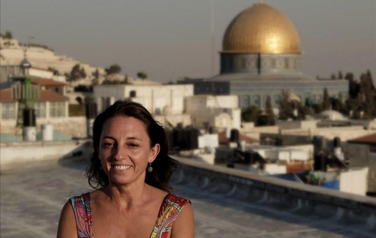 zentauroepp53331824 internacional ana alba con la mezquita de al aqsa  al fondo 200524093026