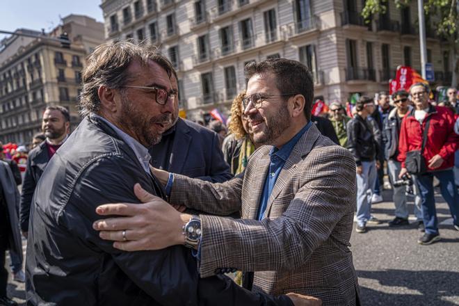 Camil Ros (UGT) y el president Pere Aragonès (ERC) en la manifestación del 1 de mayo.
