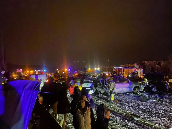 Xoc múltiple a l'autopista del Maresme durant una intensa pedregada