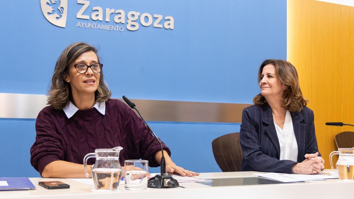 La concejala de Políticas Sociales, Marian Orós, en la rueda de prensa convocada este lunes.
