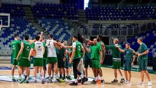 Unicaja y La Laguna Tenerife reinventan su historia en el Martín Carpena