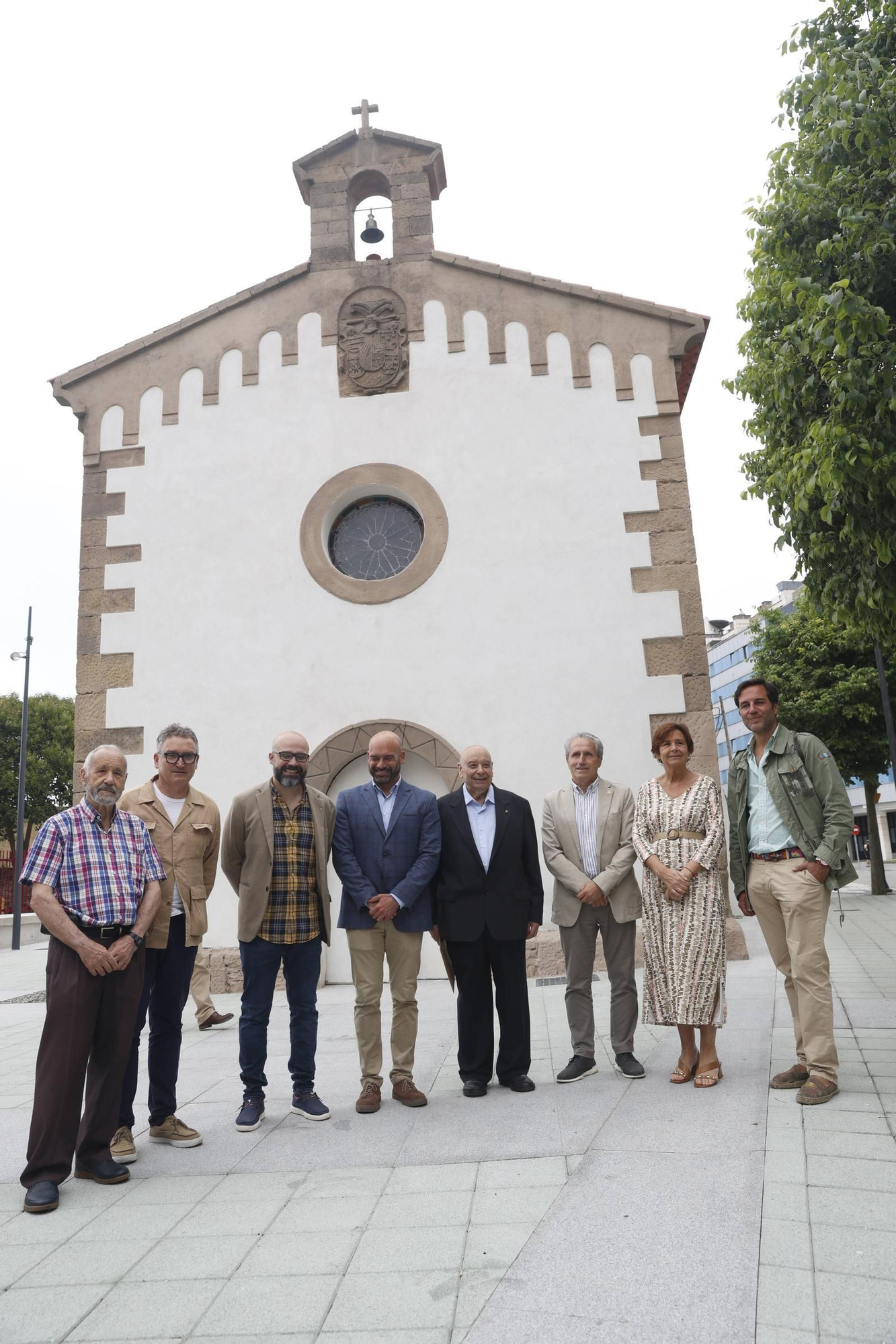 Gijón abre la puerta a Naval Azul desde esta nueva plaza en el corazón de El Natahoyo (en imágenes)