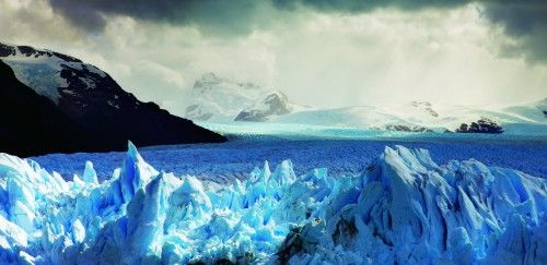 The spectacular Perito Moreno glacier, Los Glaciares National Park, UNESCO World Heritage Site, Patagonia, Argentina, South America