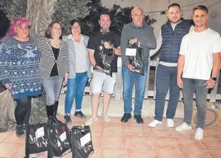 Sant Jordi celebra el vino payés y las hierbas ibicencas