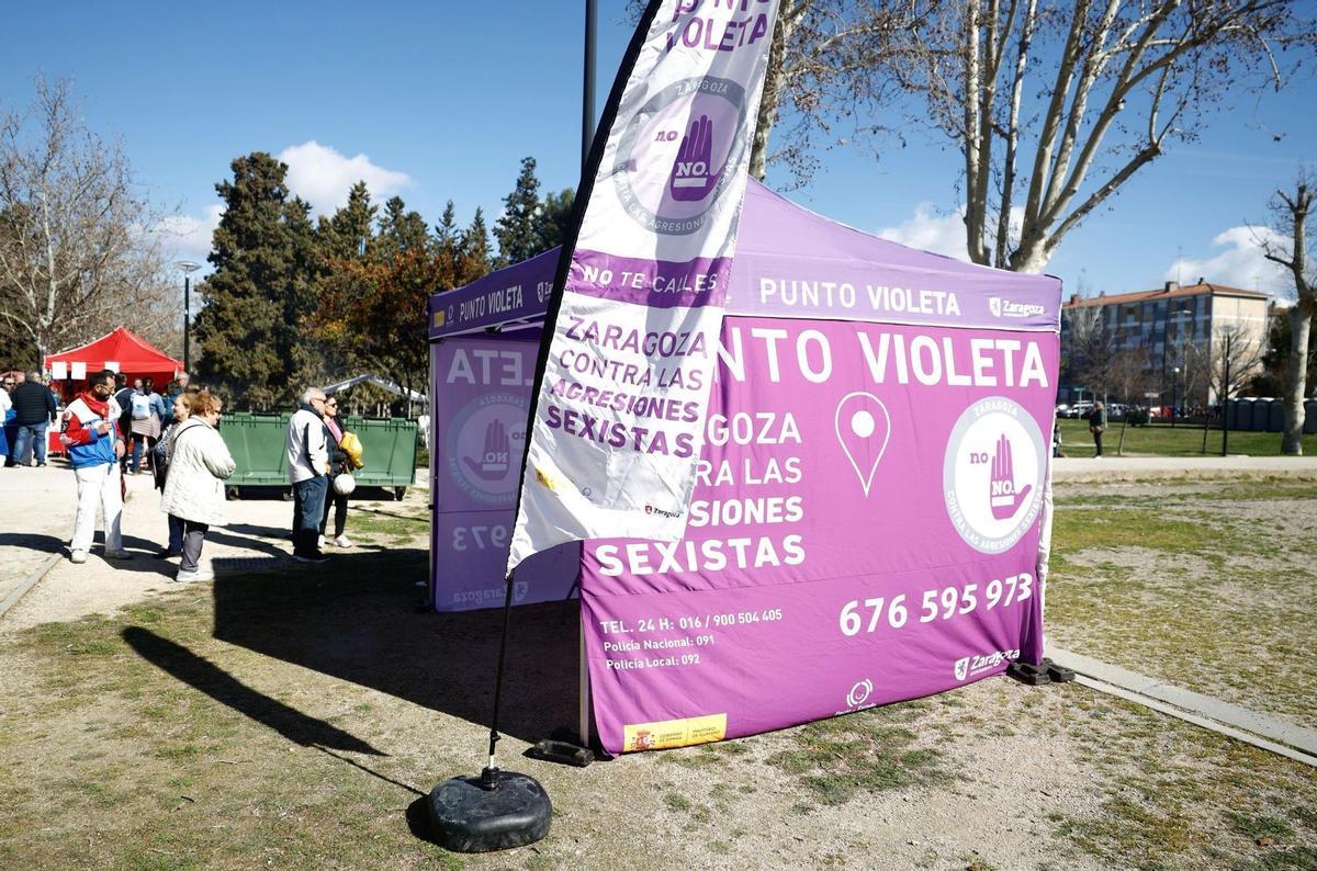 Punto violeta en el parque Tío Jorge