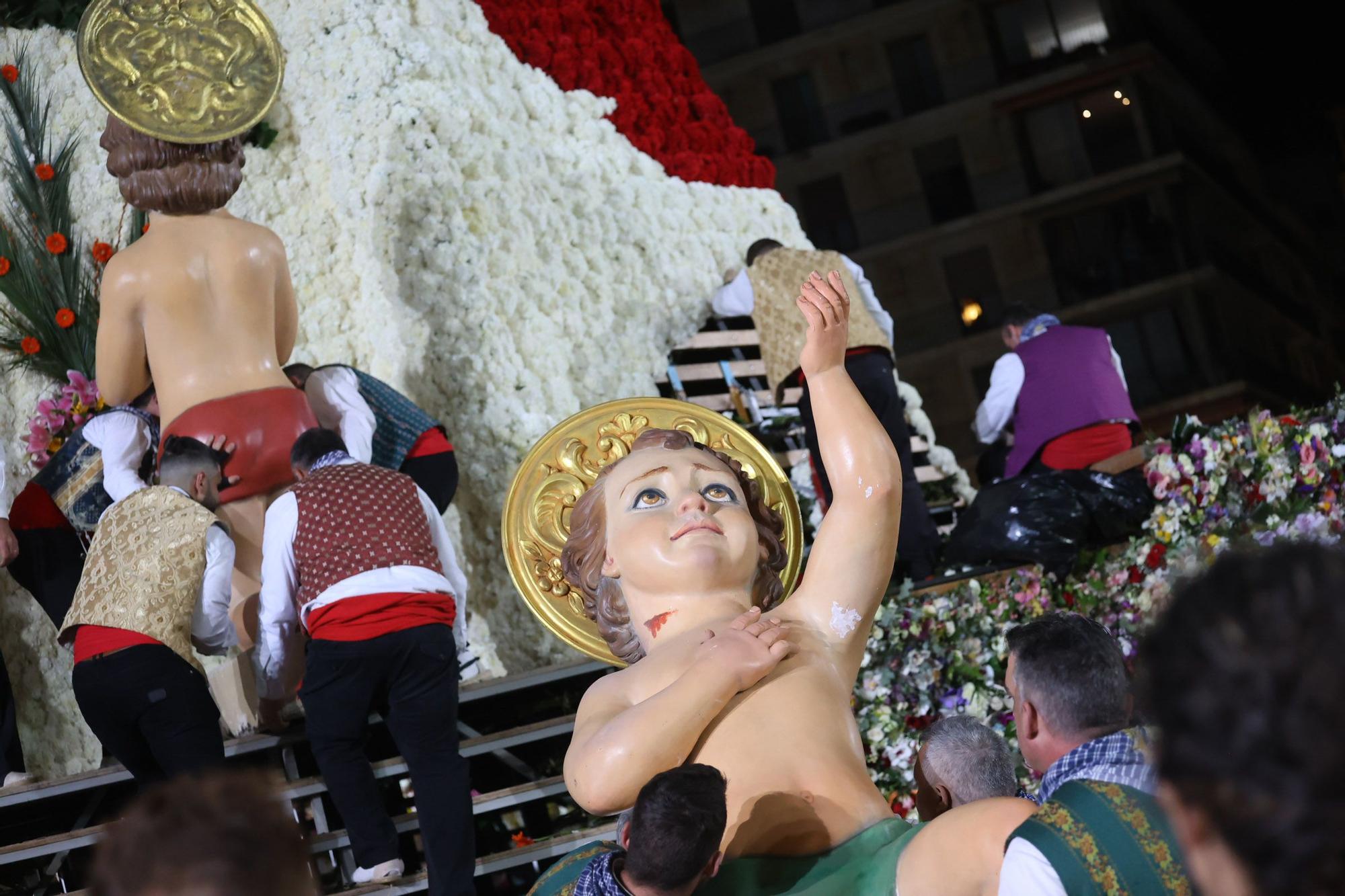 Búscate en el segundo día de la Ofrenda en la calle San Vicente entre las 21 y las 22 horas