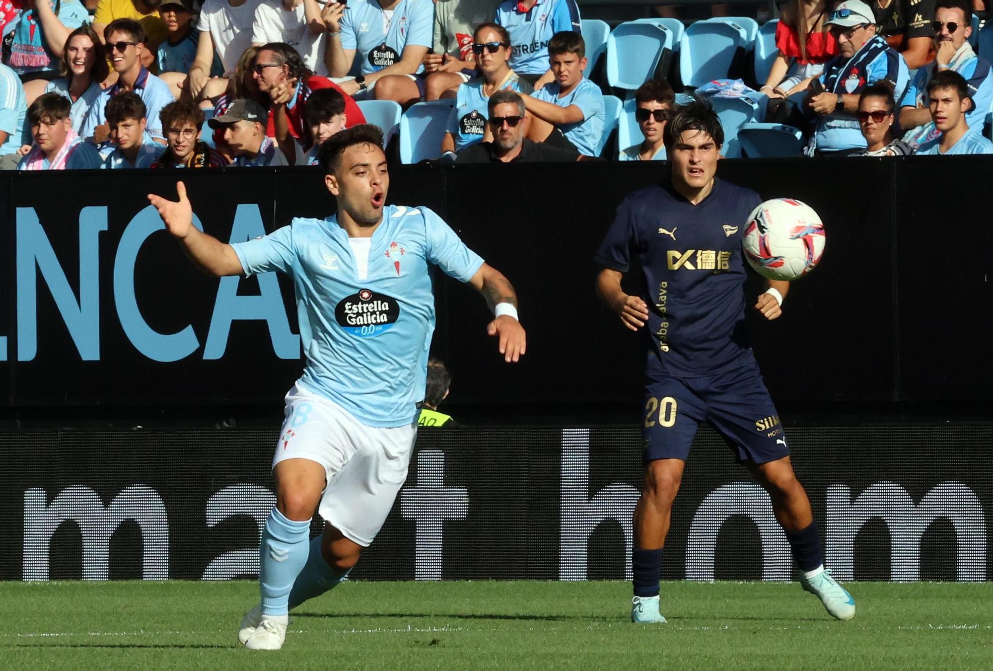 Las mejores fotografías del estreno liguero con victoria del Celta ante el Alavés