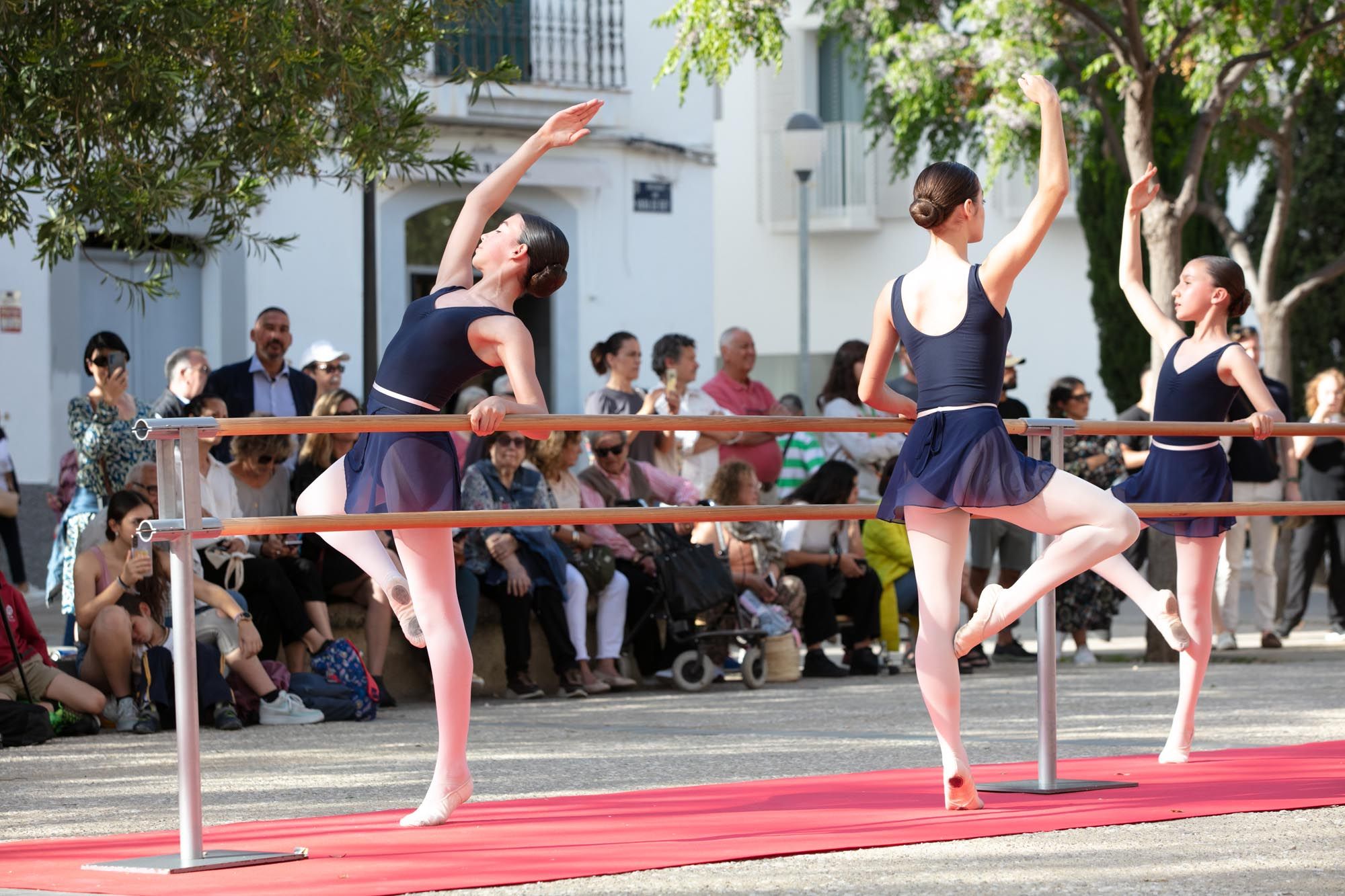 La danza sale a la calle en Ibiza