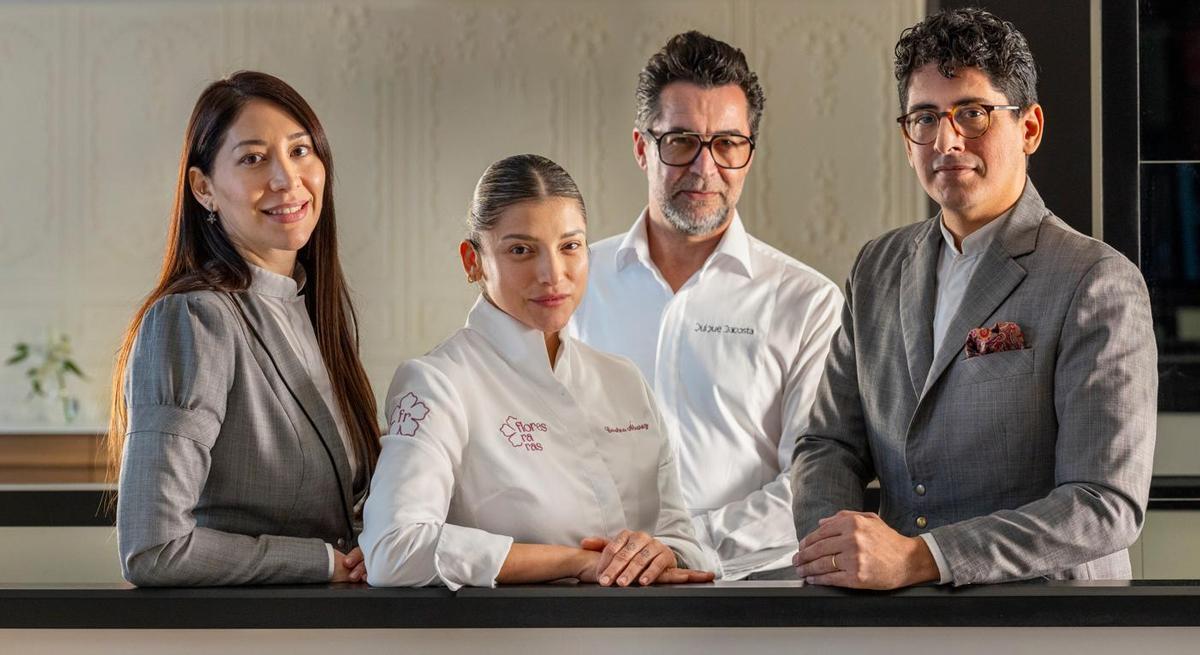 Equipo de Flores Raras compuesto por  Delia Claure, Carolina Álvarez, Quique Dacosta y Hernan Menno