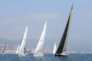 Deep Blue, primer líder de la Regata Rías Baixas