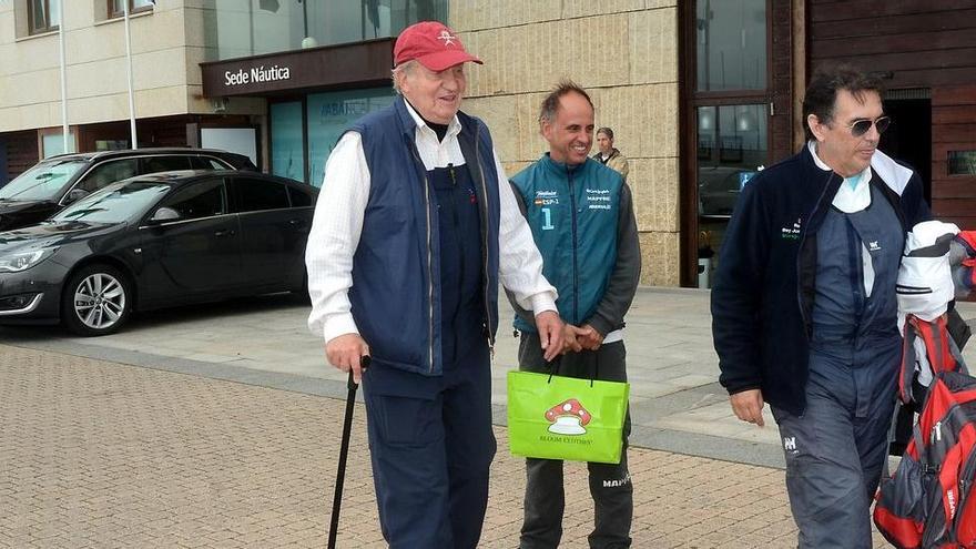 El rey Juan Carlos en una visita a Sanxenxo