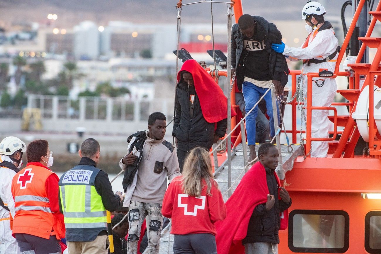 Rescatan a 289 migrantes en cuatro pateras cuando se encontraban en aguas cercanas a Fuerteventura y Gran Canaria