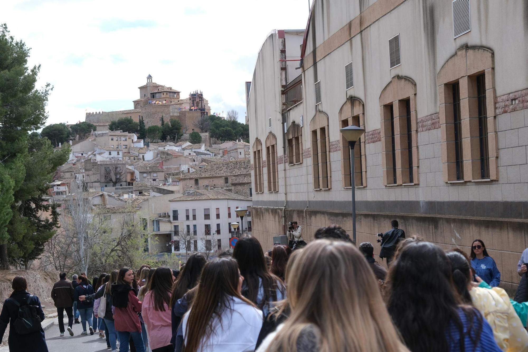 Así ha sido la visita de la comitiva de Hogueras a Caravaca de la Cruz