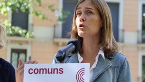 La candidata de Comuns-Sumar a las elecciones del 12-M, Jéssica Albiach, en una atención a los medios.