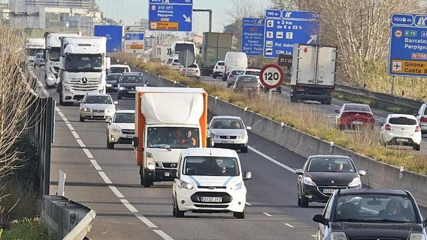 El Govern espanyol vol implantar peatges a totes les autovies a partir del 2024