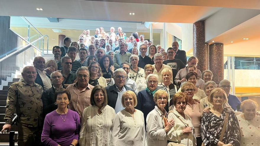 Los antiguos alumnos del Orfanato Minero y del Fundoma celebran su comida anual en Oviedo