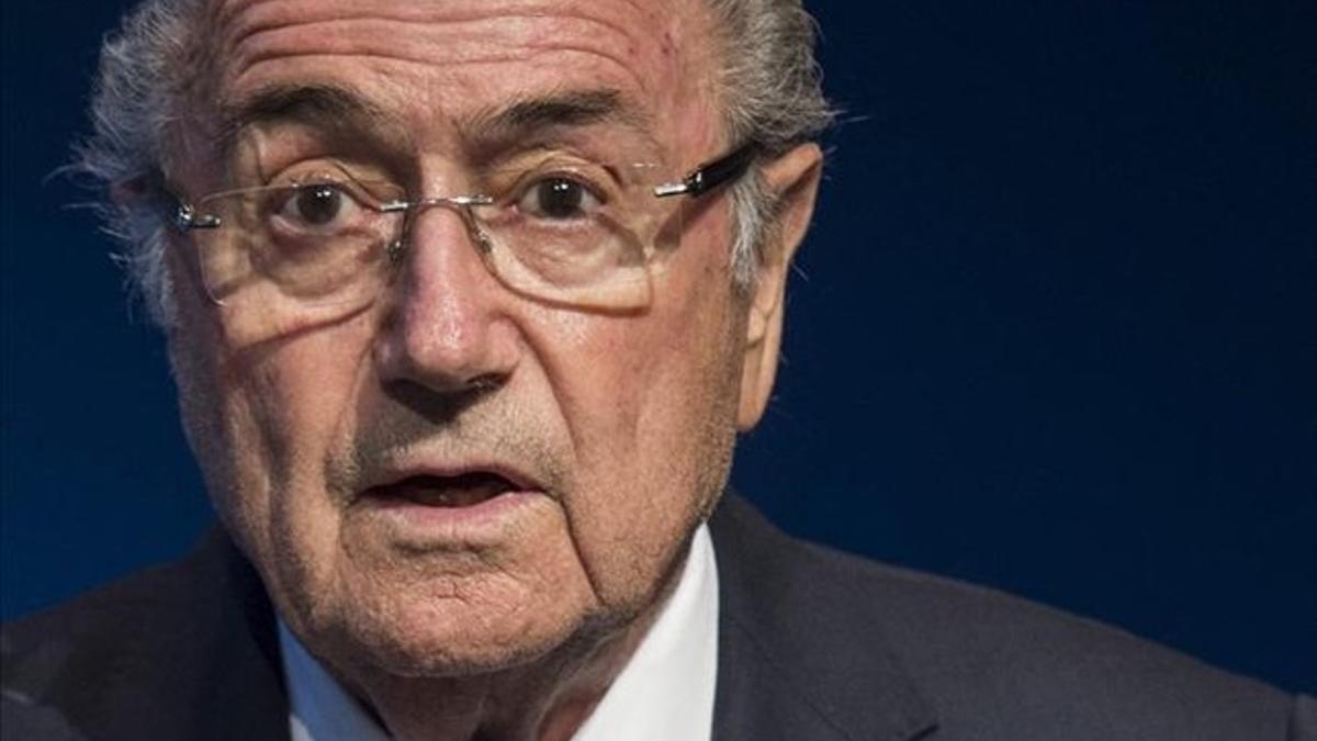 Blatter se defiende de las acusaciones