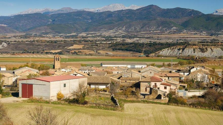 El coqueto pueblo de Aragón con nombre de día de la semana por donde pasa el Camino de Santiago