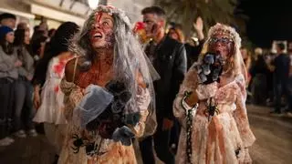 Los zombis vuelven a tomar las calles de Sitges