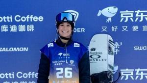 Nora Cornell: "No sé esquiar, vaig començar a fer snow perquè a Girona no hi ha surf"