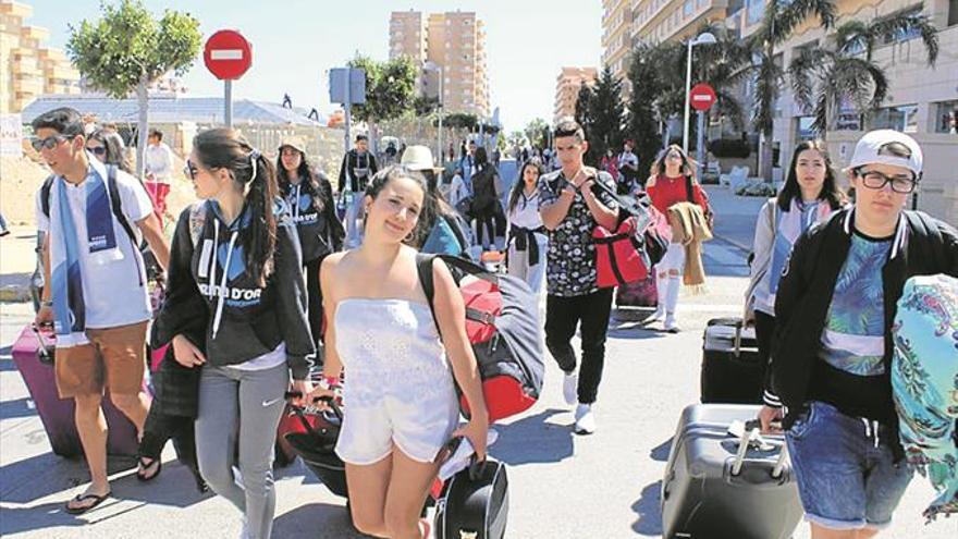 6.000 portugueses eligen Orpesa para final de curso