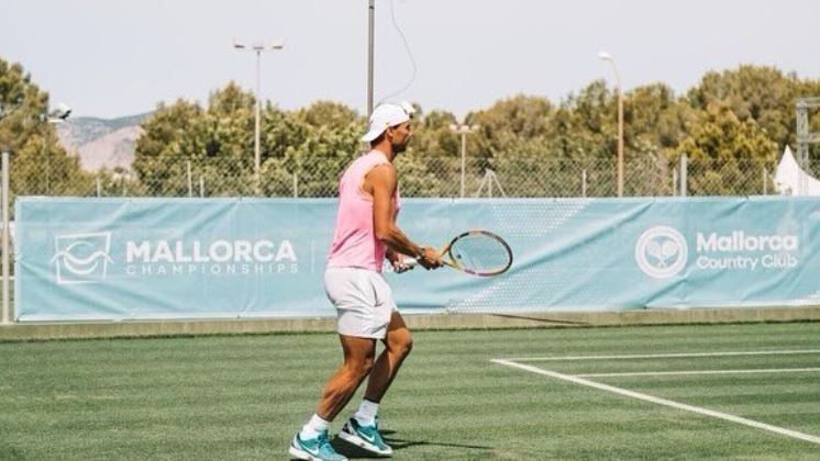 Rafa Nadal entrena en el Mallorca Country Club