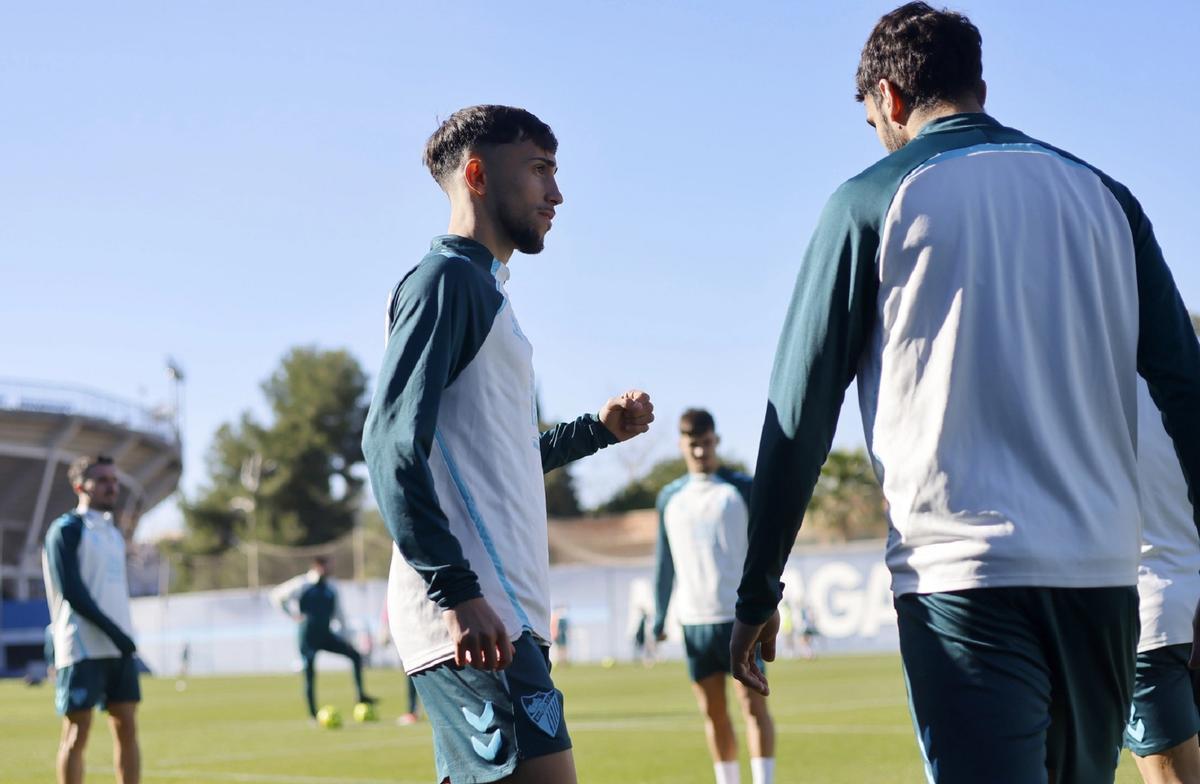 El Málaga CF volvió este lunes al césped tras la victoria contra el Ceuta.