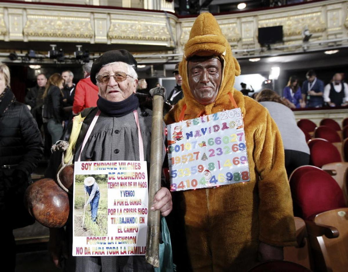 Los disfraces más originales de la Lotería de Navi