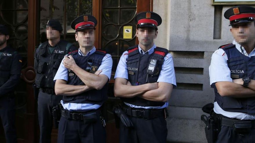 Mossos d&#039;Esquadra en Barcelona el pasado día 20.