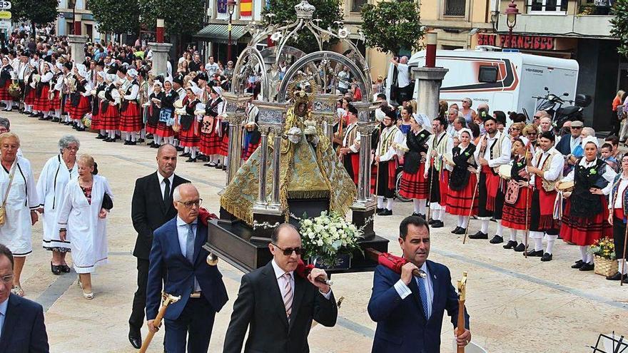 Imagen de archivo de una procesión de la Virgen del Portal.