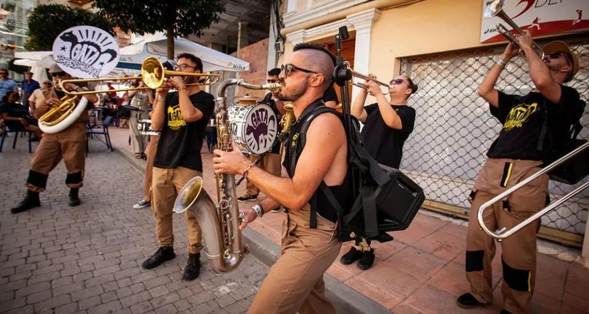 Gata Brass Band ¡Que suene la calle!