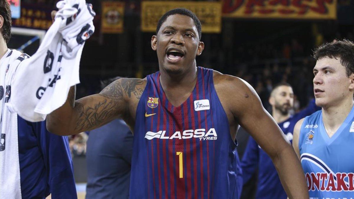 Séraphin vuelve a sentirse jugador de baloncesto