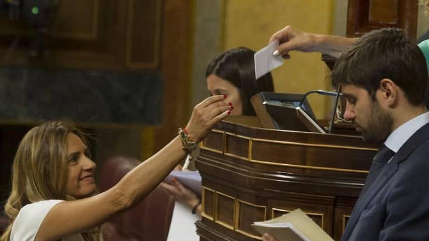 Los diputados aragoneses de PP y Podemos no presentan iniciativas