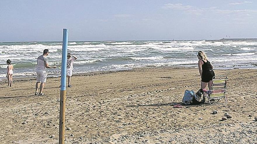 Autorizan el baño en las playas de Burriana y Nules