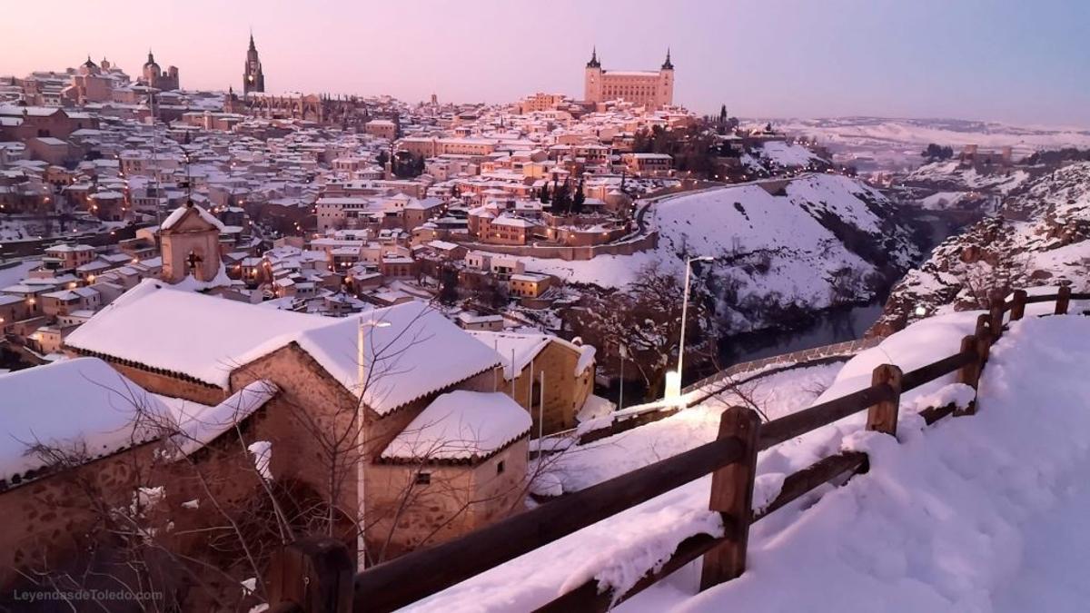 La previsión de la AEMET en Toledo durante la borrasca: dónde va a nevar, carreteras cortadas y hasta cuándo se mantienen las alertas